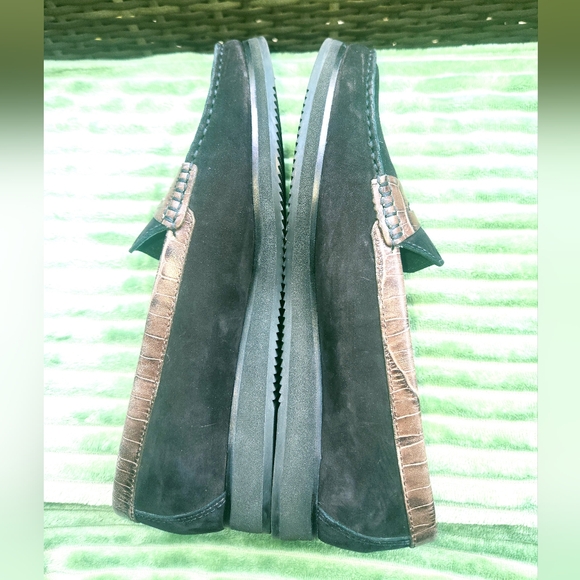 Marc Joseph-New York Women's Black Suede Leather and Croc Loafers. Size 10. - Picture 7 of 16